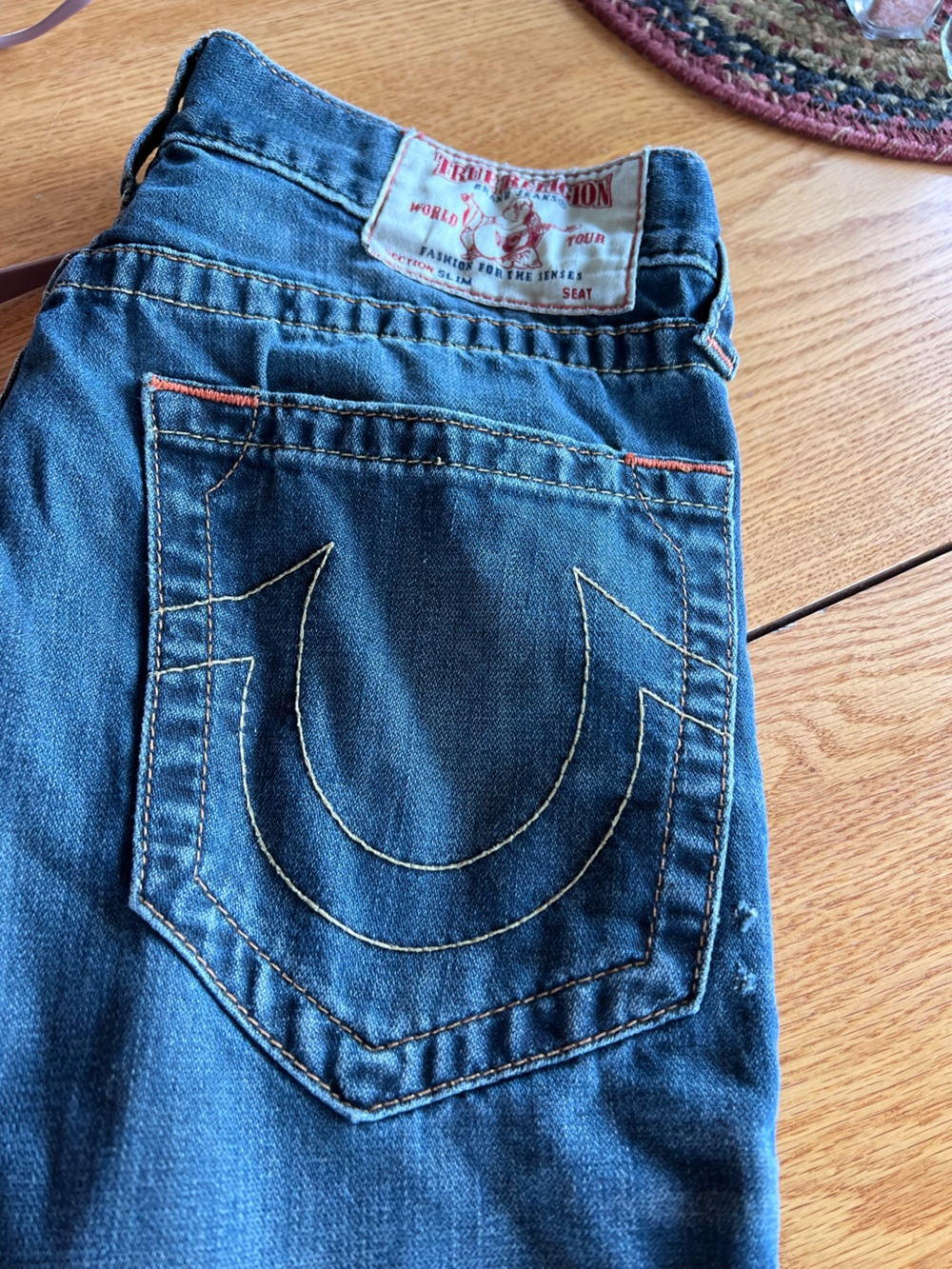 Men’s True Religion Slim Straight leg Jeans size 30X32. Rn#112790 - Picture 11 of 12